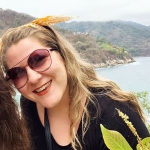 Meet your Posher, Allie